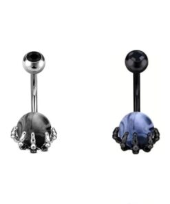 Bauchnabelpiercing Skelett Hand um marmorierte Kugel